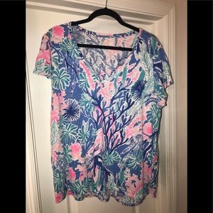 VGUC Lilly Pulitzer XL Etta TShirts